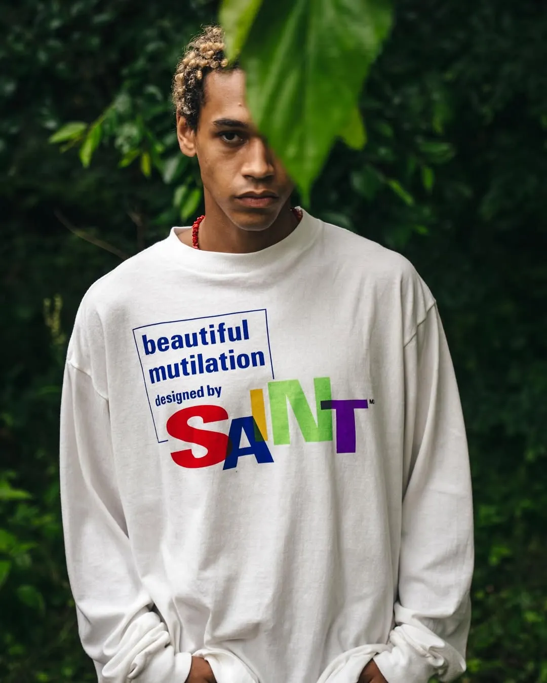 SAINT Mxxxxxx LS TEE/BEAUTIFUL SAINT/WHT Colorful SAINT slogan long-sleeved TEE White S-XL Cylindrical side seamless fabric Really made with care! Domestic printing factory OEM, original water slurry non-touch printing process, correct version, correct main mark/wash mark/little angel anti-counterfeiting mark
